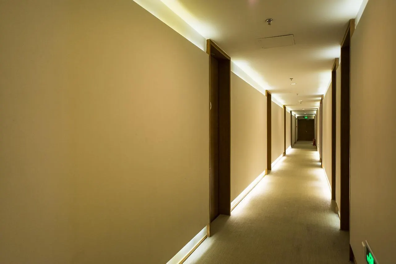Ji Hotel Shanghai Changfeng Park